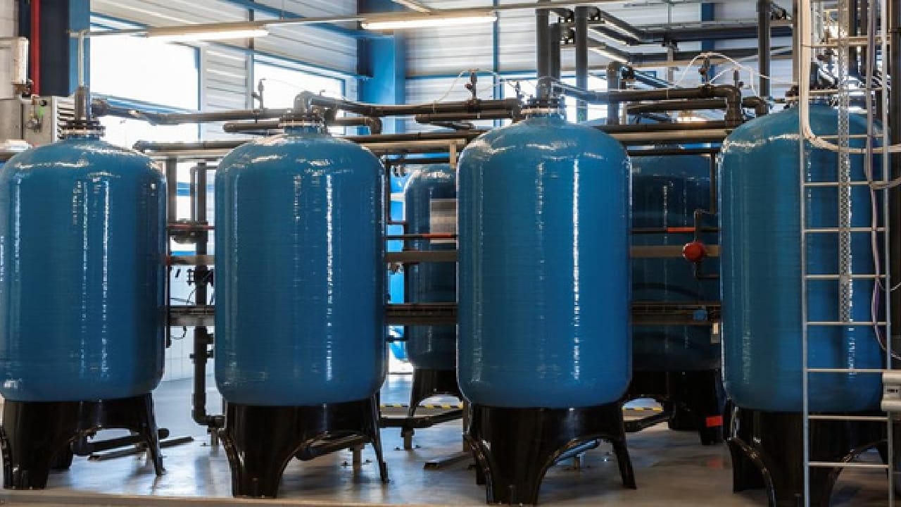 Conjunto de Desmineralização por Troca Iônica 